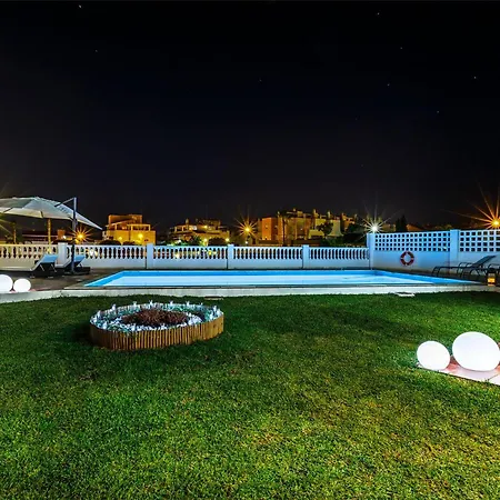 A&n Rivera Casa Blanca Holiday home Velez Malaga