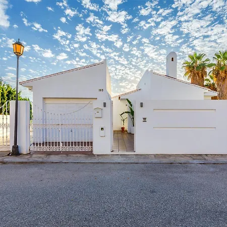 A&n Rivera Casa Blanca